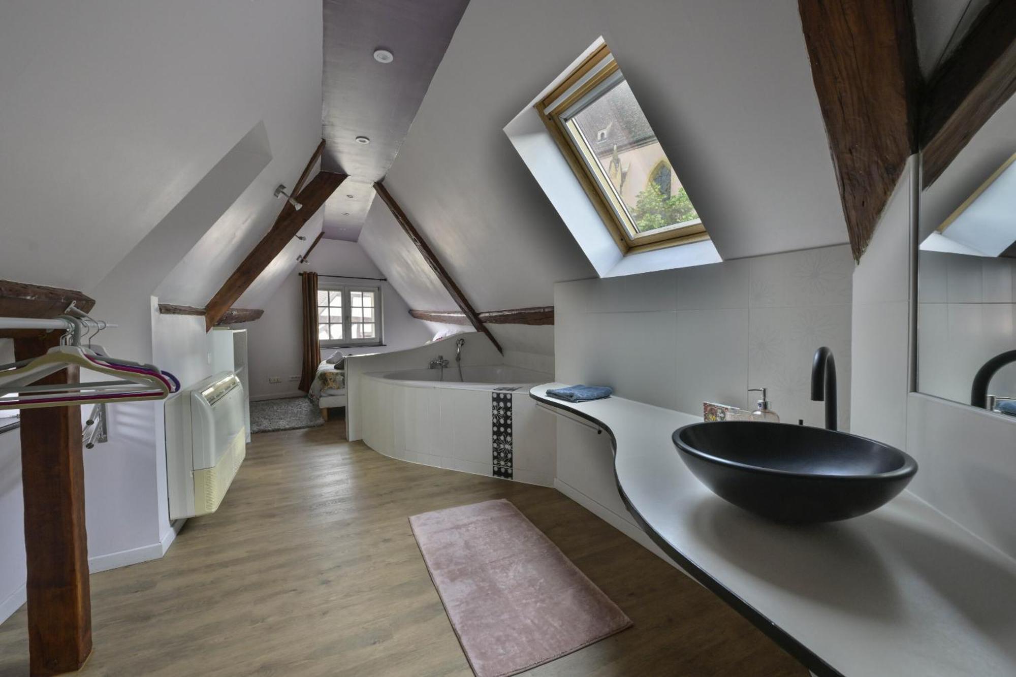 I-Love-Colmar - Le 8 De Coeur - Garage Gratuit Bagian luar foto