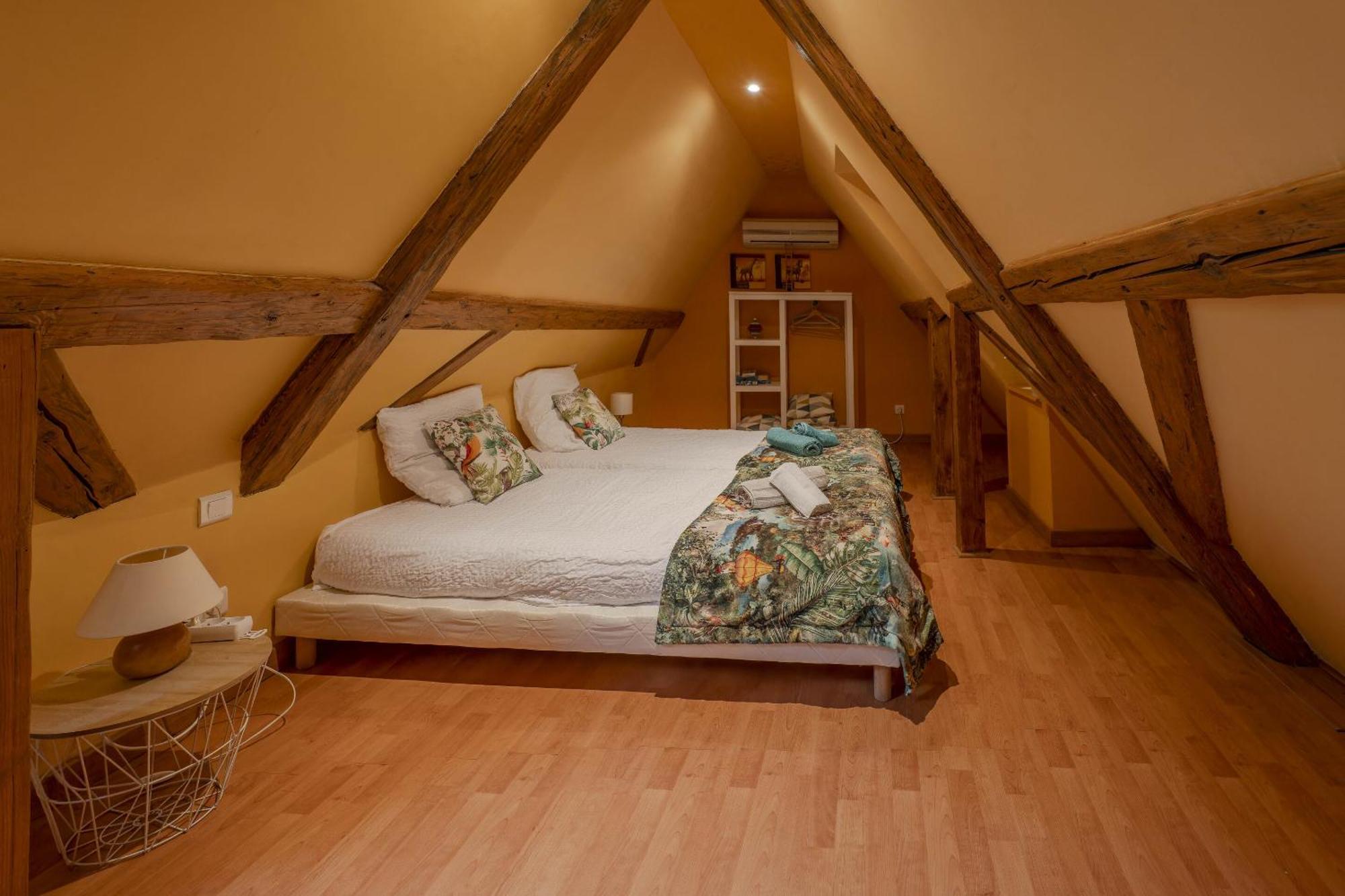 I-Love-Colmar - Le 8 De Coeur - Garage Gratuit Bagian luar foto